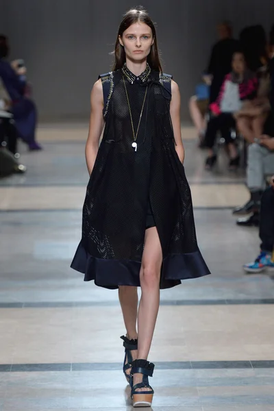 Look 38